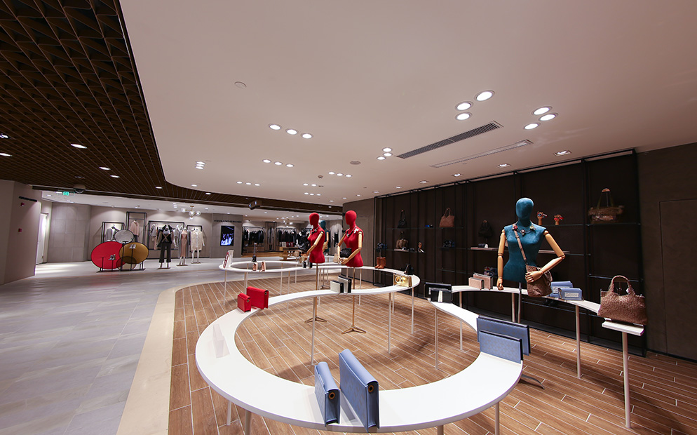 Gallery-1 International Fine Fashion Group - Golden Eagle Shopping Centre - New Space Architects